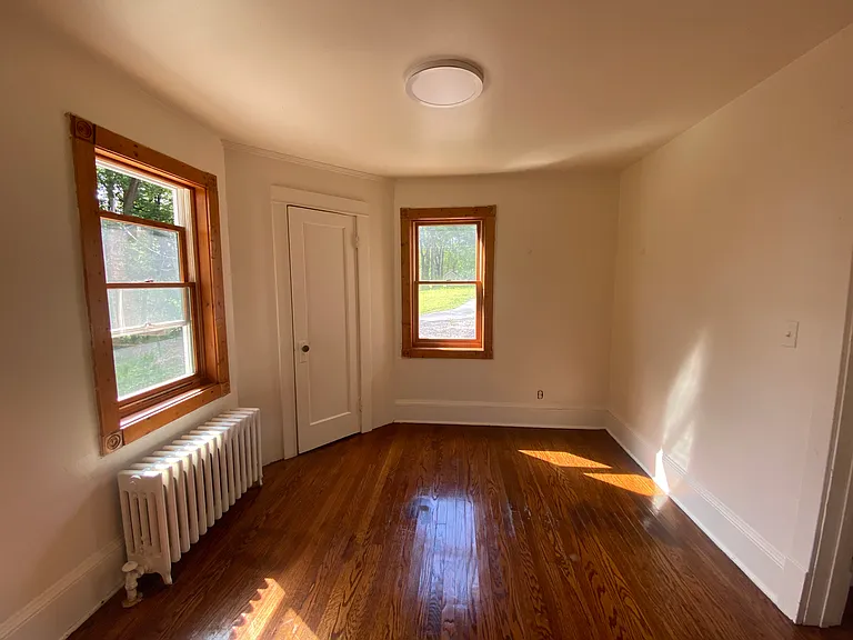 72 N Liberty Dr #1 — Photo 10