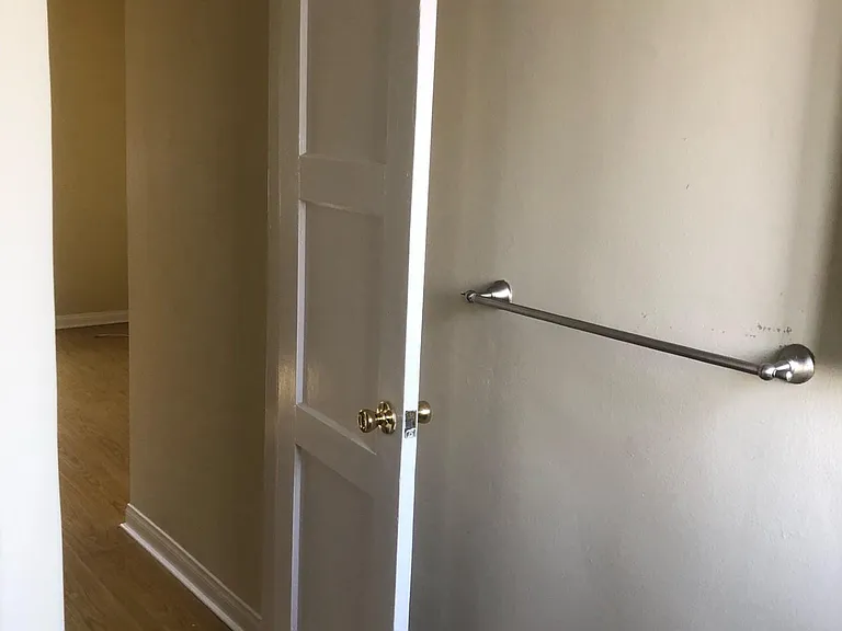 1745 N Hollywood Way — Photo 10