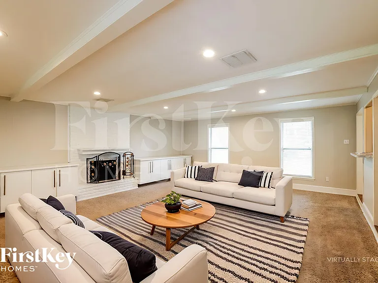 25603 Pecan Valley Cir — Photo 4