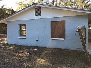 4th image of 1551 Goverment St