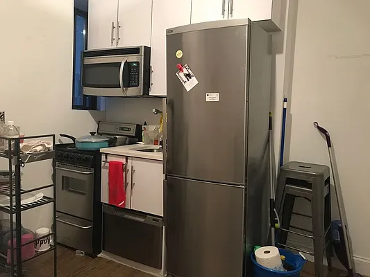 Rented by REAL New York | media 30