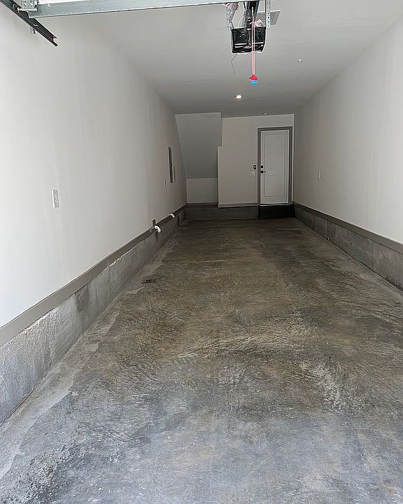 Garage, Electric Charger