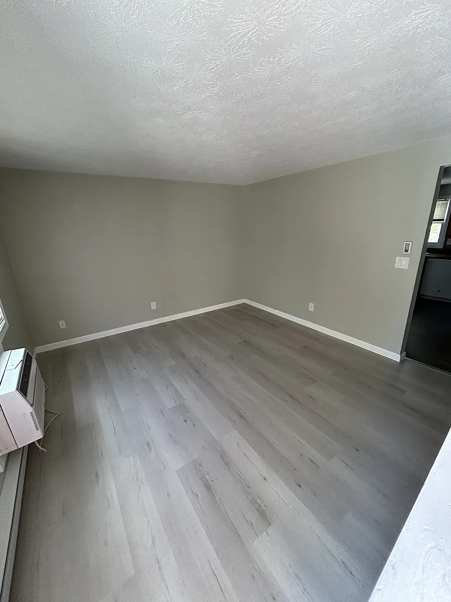 Building Photo - 99 Lawrence St #2