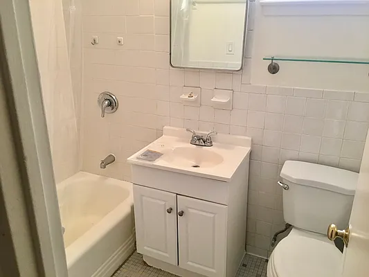 Rented by Corcoran | media 18