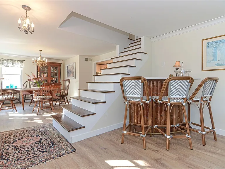 88 Perry Rd — Photo 10
