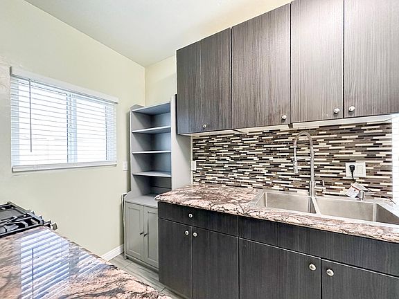 5th image of 1413 N Kingsley Dr APT B