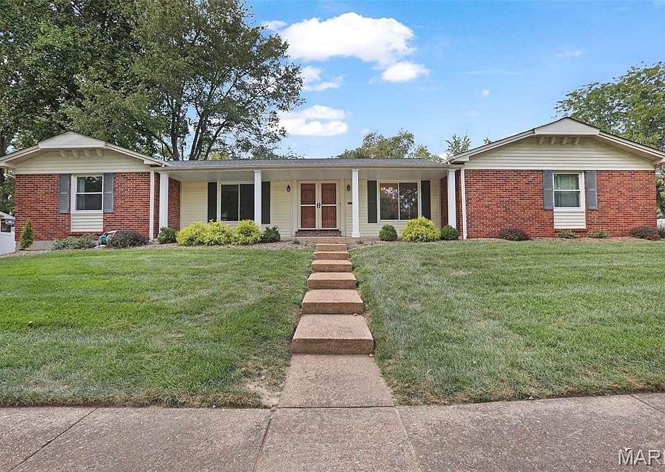 1st image of 12925 Weatherfield Dr