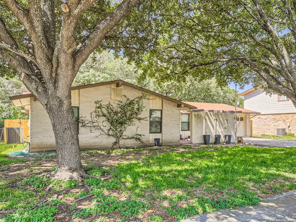 9823 GEMINI DR, San Antonio, TX 78217