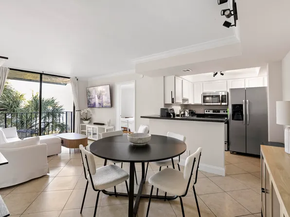 760 Executive Drive #34, West Palm Beach, FL 33401