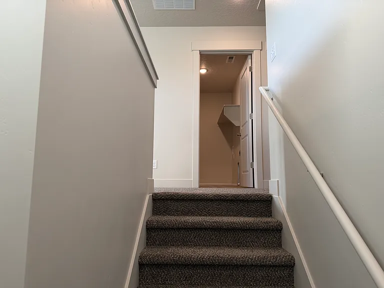 4013 S Woodland Ave — Photo 27