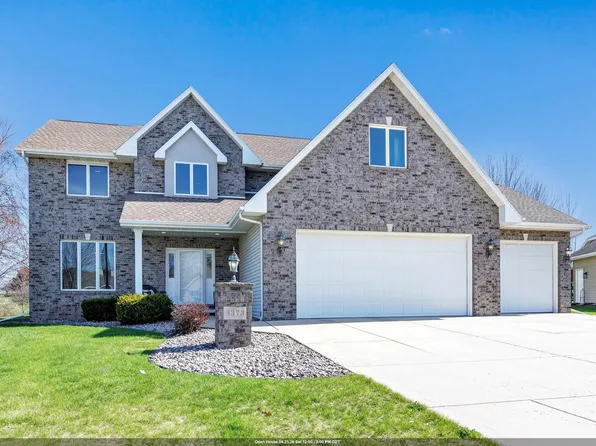 3373 Langdon St, Green Bay, WI 54311