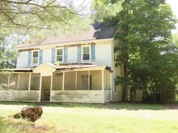3903 New York 212, Lake Hill, NY 12448