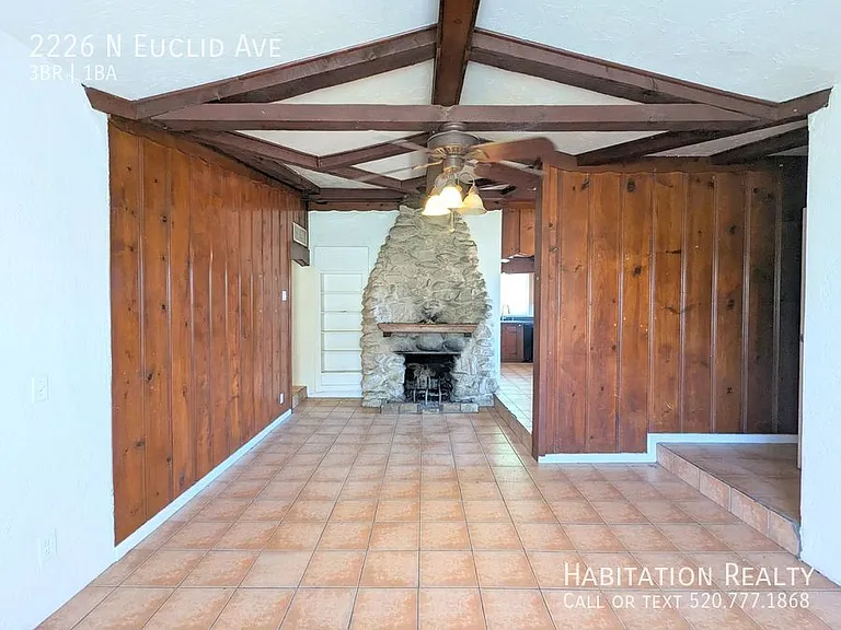 2226 N Euclid Ave — Photo 7
