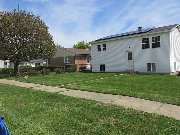 2nd image of 2133 Sherman Ave