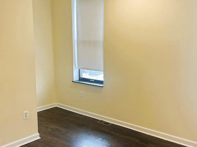 Bedroom 2 - View 2