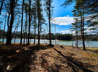 50 Rising Tide Ln, Freeport, ME 04032