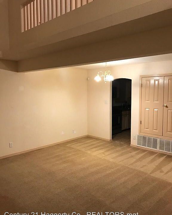 2nd image of 14704 Summit Breeze Ave