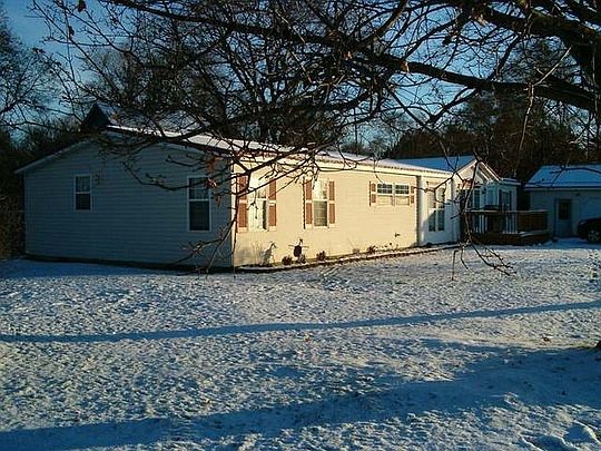 1st image of 807 Schoolcrest Ave
