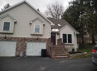 17 North St, Camillus, NY 13031