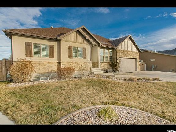 3rd image of 4616 W Marlin Ct