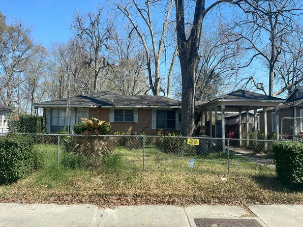 5788 McClelland Dr, Baton Rouge, LA 70805