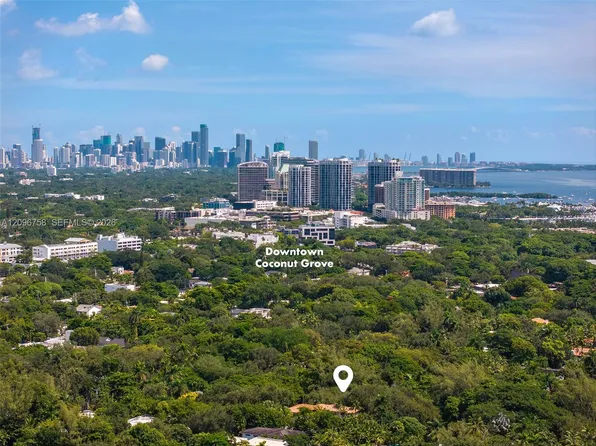 3598 Avocado Ave, Miami, FL 33133