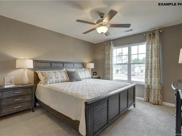 6335 Revolutionary Trl, Charlotte, NC 28217