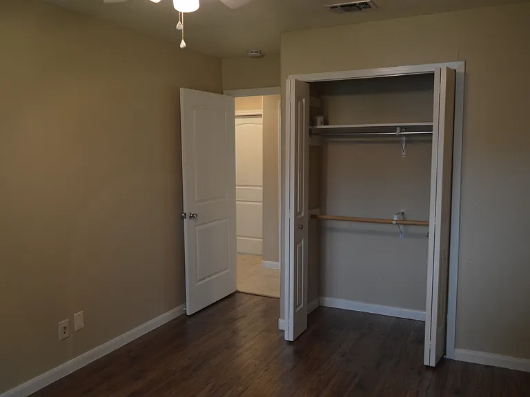 2404 Quail Rdg — Photo 14