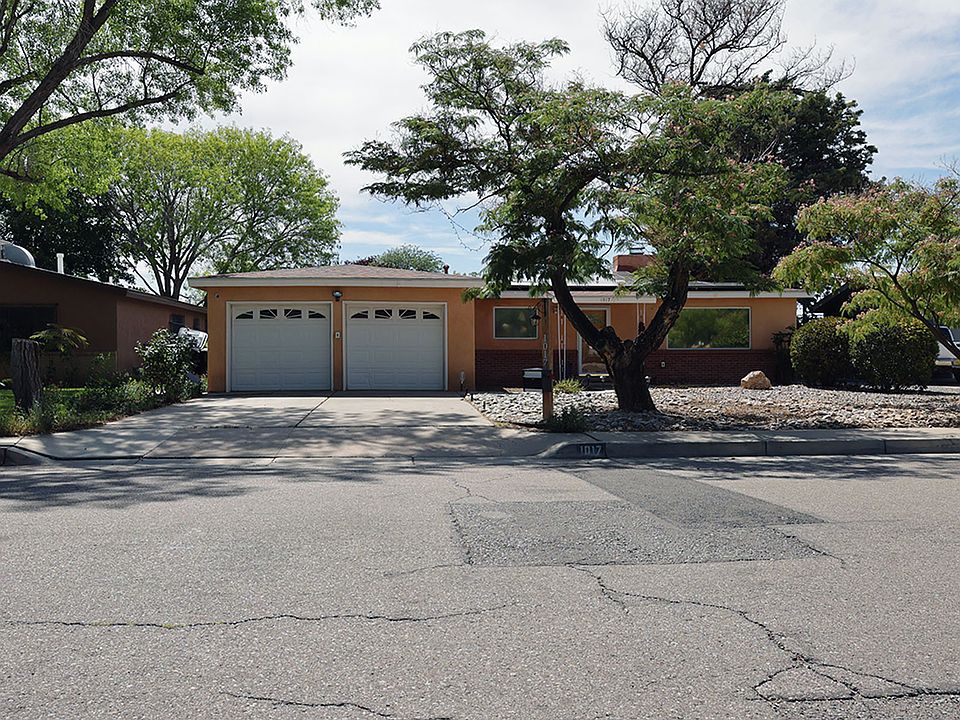 1st image of 1017 Mesilla St NE