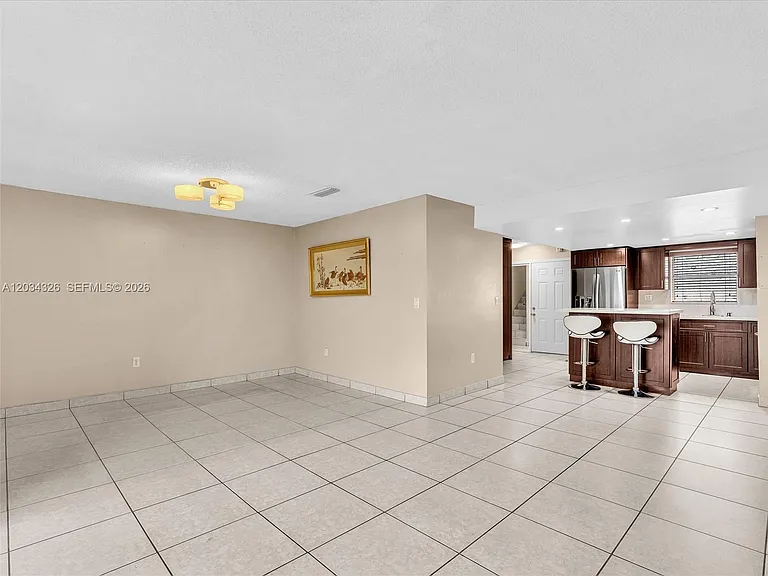 210 NW 87th Ave #L206 — Photo 21