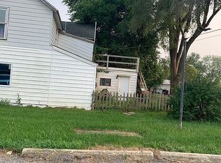 304 S Main St, Oakley, MI 48649