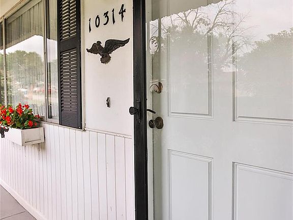 2nd image of 10314 Ittner Dr