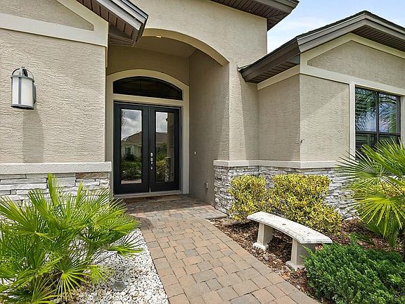 2nd image of 840 Westlake Dr