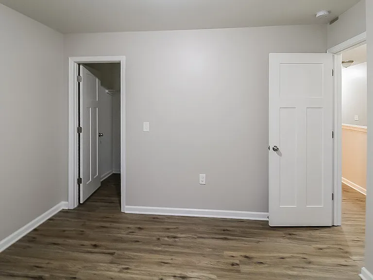 6374 Avery St SW — Photo 15