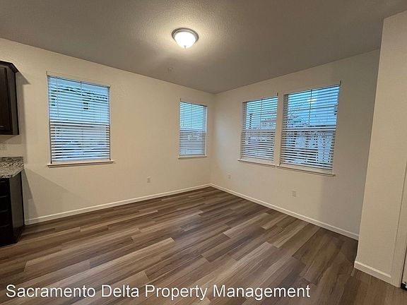2nd image of 2938 Limoges Walk