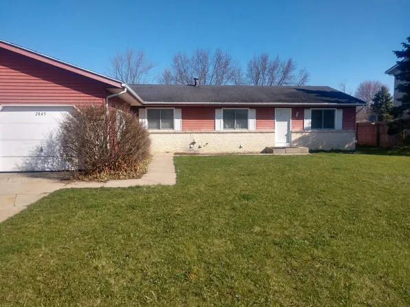 2045 Old Valley Ct SE, Kentwood, MI 49508