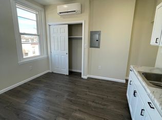 810 W Somerset St #3, Philadelphia, PA 19133