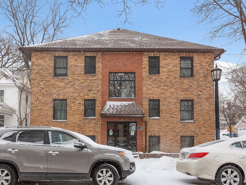 1st image of 2325 Grand Ave S #1
