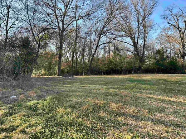 S 14th St, Longview, TX 75602