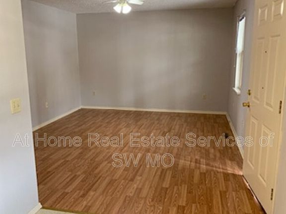 2nd image of 1636 N Benton Ave APT D