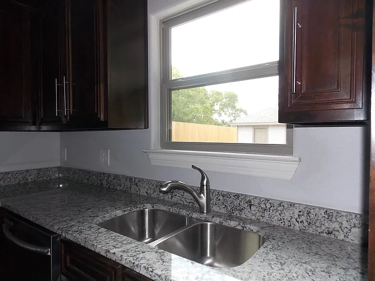 4107 Canada Dr — Photo 8
