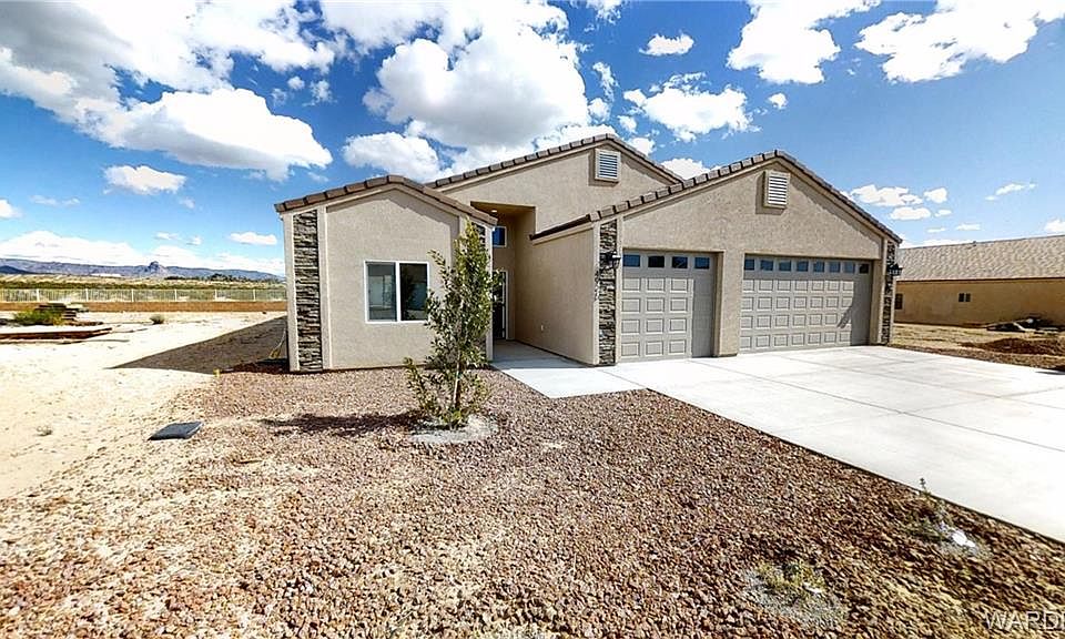 1st image of 4926 E Mesa Verde Dr