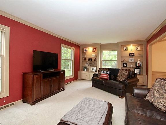 4th image of 7335 Hudson Park Dr