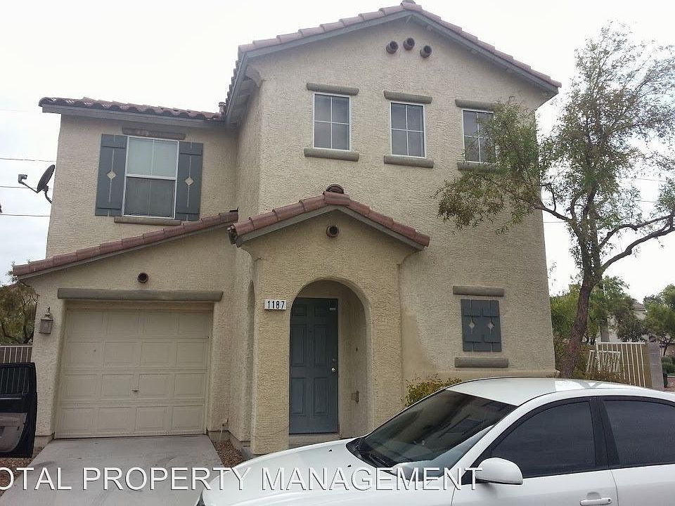 2nd image of 1187 Golden Apple St