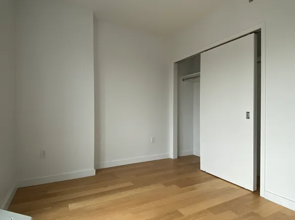 150 Union Avenue image 6 of 16