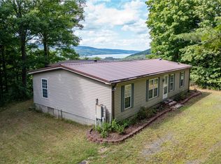 4267 Parrish Hill Rd, Naples, NY 14512