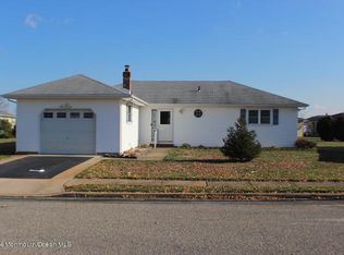 78 Encinitas Dr, Toms River, NJ