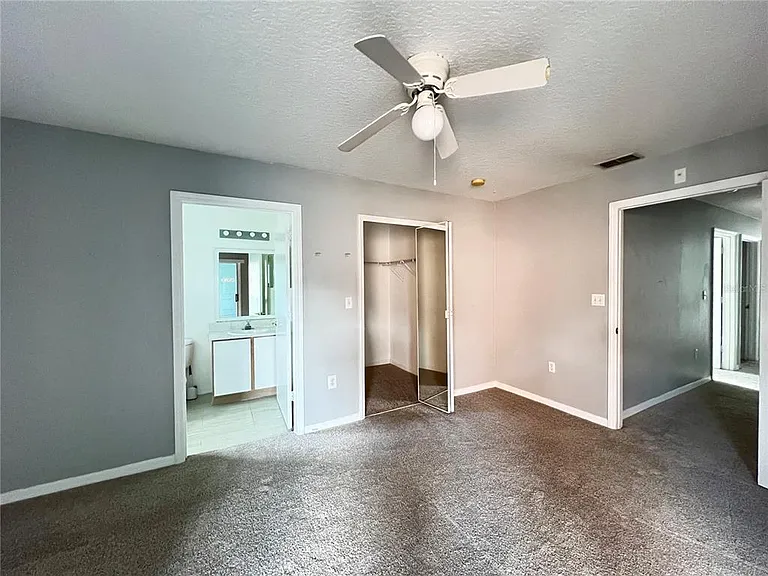 8710 Rain Forest Pl #D — Photo 26