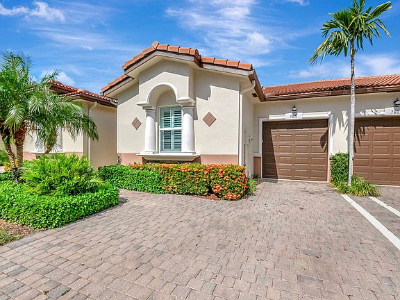 2nd image of 7811 Sondrio Way