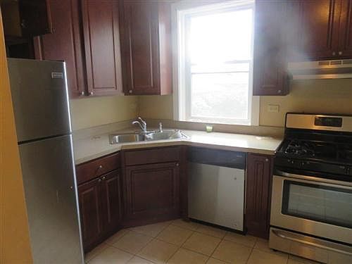 2nd image of 3817 W Schubert Ave APT 1E